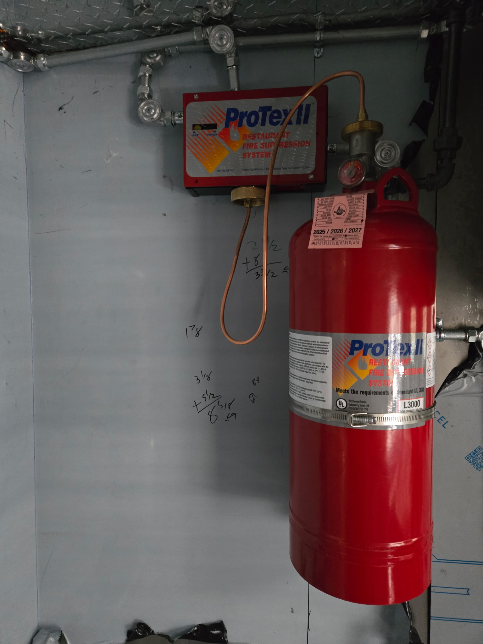 Fire extinguisher inspection service